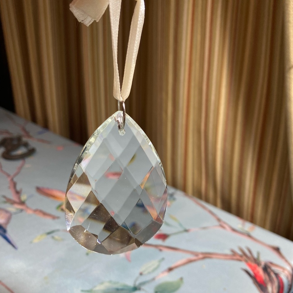 Crystal Teardrop Prism Hanging Décor - Clear Christmas ornament